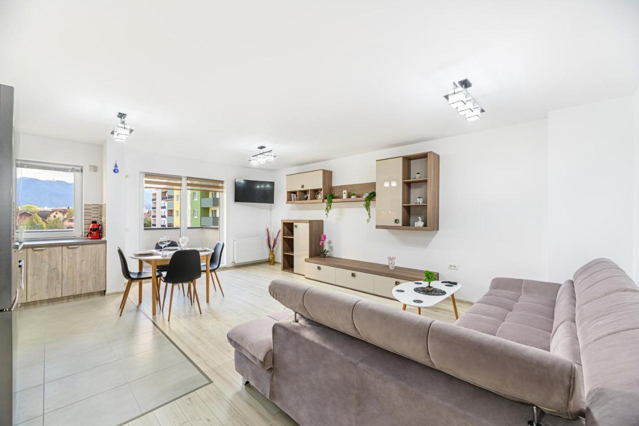 Cozy Apartment With View Brasov Sign Екстер'єр фото