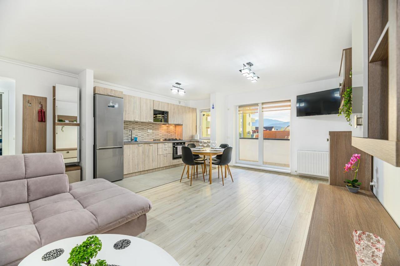 Cozy Apartment With View Brasov Sign Екстер'єр фото