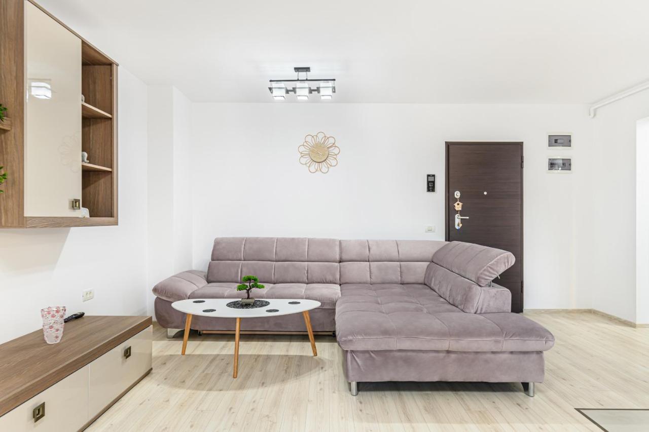 Cozy Apartment With View Brasov Sign Екстер'єр фото
